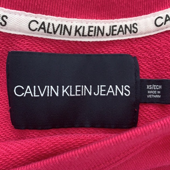 Calvin Klein Women’s XS Pink Crop Top💞 - Picture 5 of 7